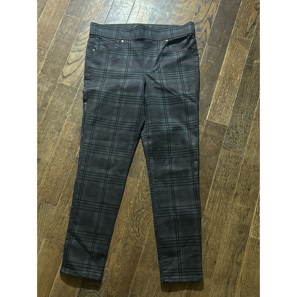 GLORIA VANDERBILT Avery Gray/Red Plaid PULLON‎ Slimming Stretch JEAN PANTS 12